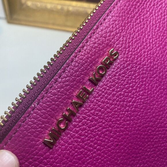 MICHAEL KORS MK Jet Set LG CLUTCH Zip Wristlet Wallet Pomegranate Purple Leather - Picture 6 of 12